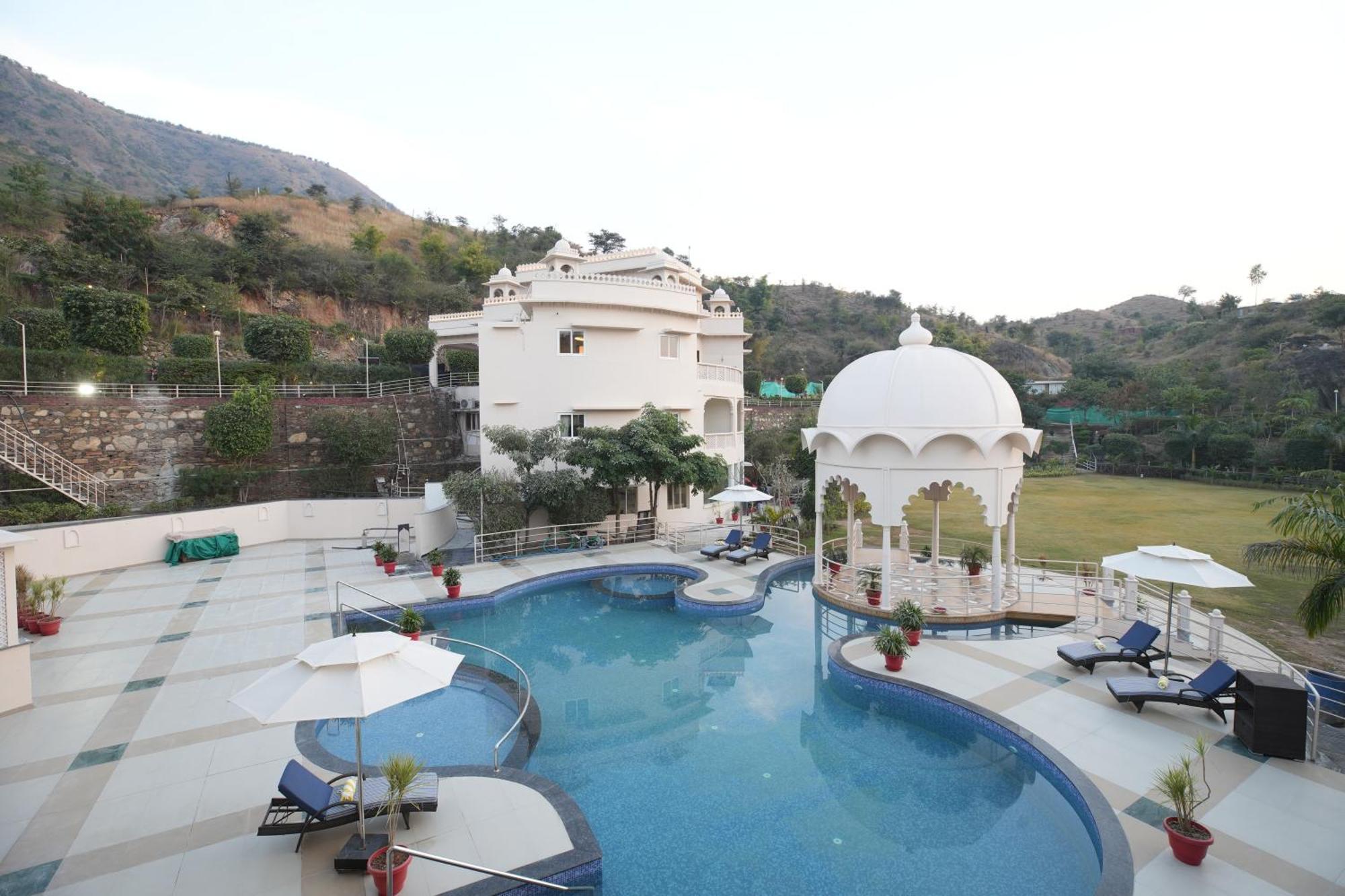 Sayaji Resorts & Spa Udaipur Exterior foto