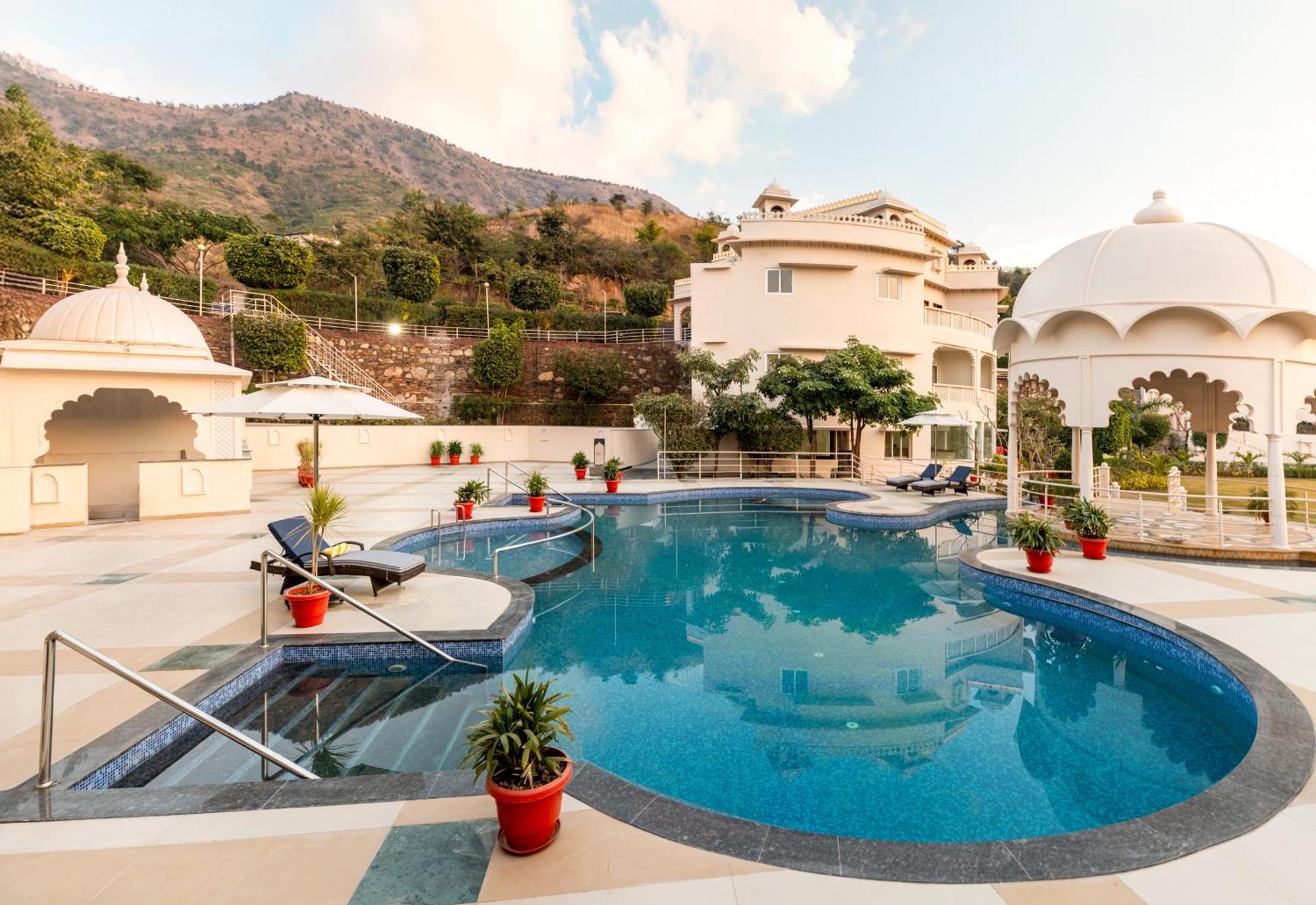 Sayaji Resorts & Spa Udaipur Exterior foto